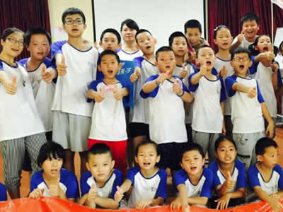 青少年情商夏令营